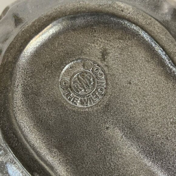 Wilton Armetale Majolica Cabbage Divided Pewter 9.5 in Serving Bowl Square - Picture 8 of 8